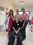 Hospital Unimed Bauru promove aes do Outubro Rosa com dia de beleza e entrega de brindes de maquiagem. Foto 17