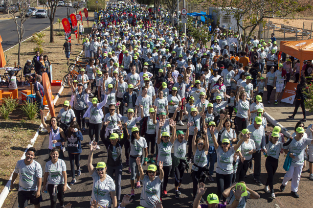 Caminhada de Bem com a Vida reúne mais de 4 mil em Bauru